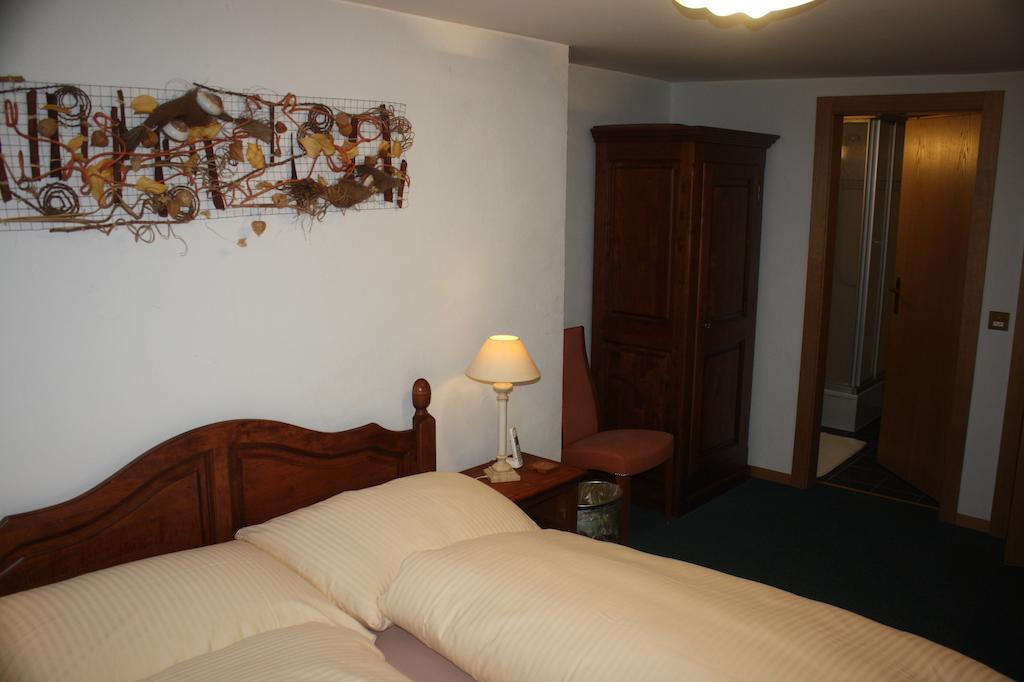 Auberge Communale Bogis Bossey Zewnętrze zdjęcie