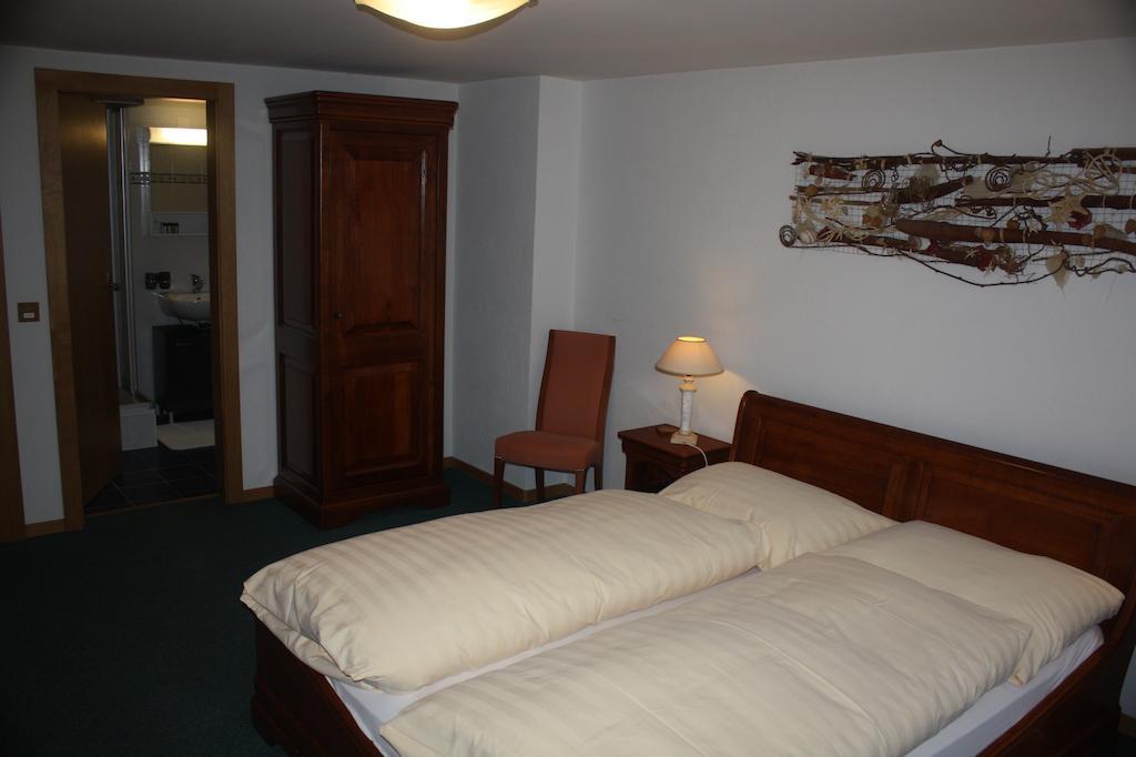 Auberge Communale Bogis Bossey Zewnętrze zdjęcie